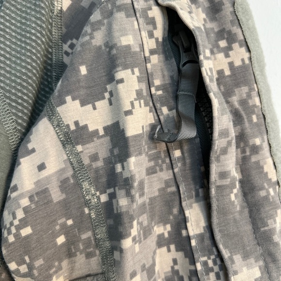 Massif Army Combat Shirt Size Medium Digital Camo Military - Picture 3 of 9